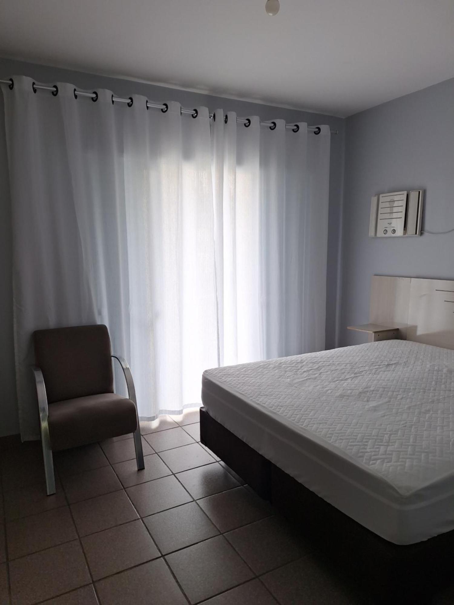 Apartamento Com Estacionamento, Wi-Fi, Ar Condicionado A 300 Metros Da Praia Da Enseada No Guaruja. Room photo